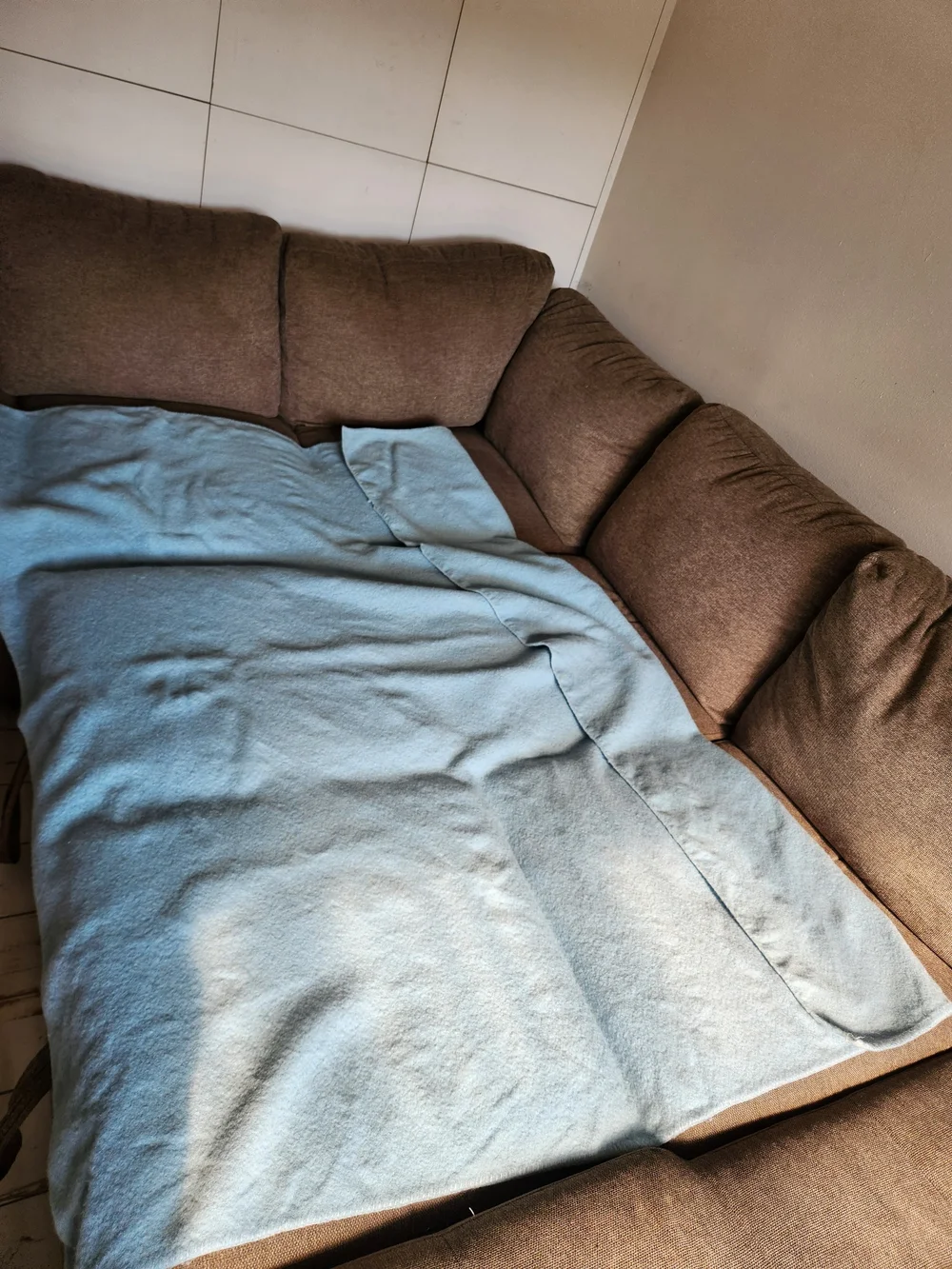 Soft Light Blue Throw Blanket - Unbranded Cozy Home Bedding